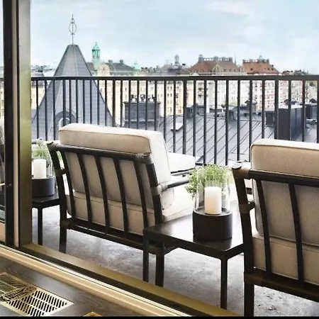 Space In Old Town Apartament *