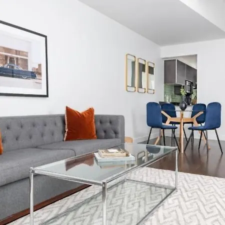 Space In Old Town Apartament *